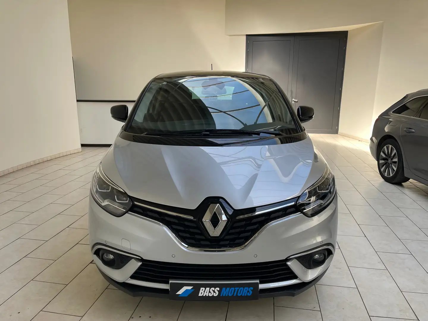 Renault Scenic 1.7 Blue dCi Bose Edition EDC Gris - 2