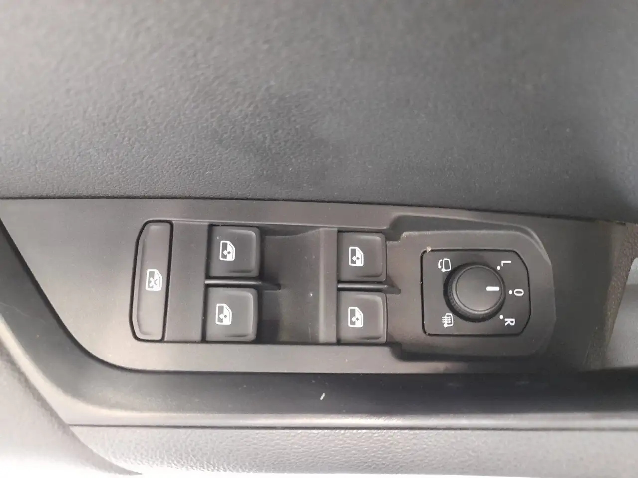 Skoda Karoq — photo 9 sur 21