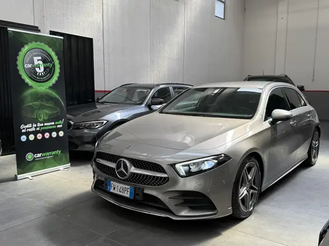 Mercedes-Benz A 200 d Premium auto
