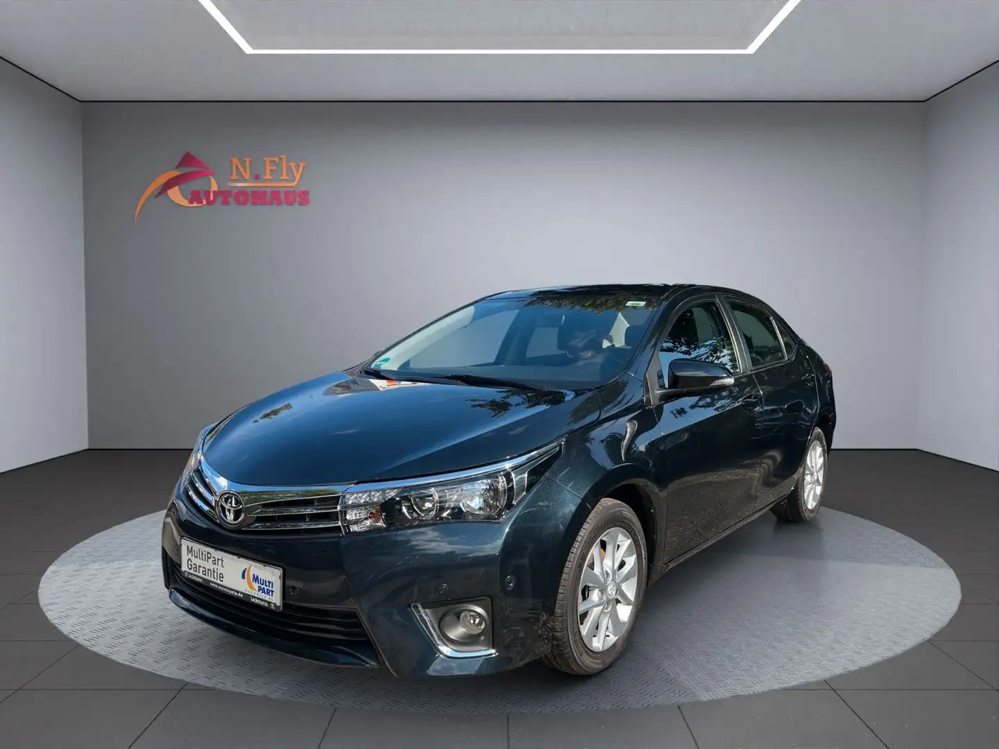 Toyota Corolla Life+ *Kamera*1.Hand* 55 Tkm*Bluet.* Blu/Azzurro - 1