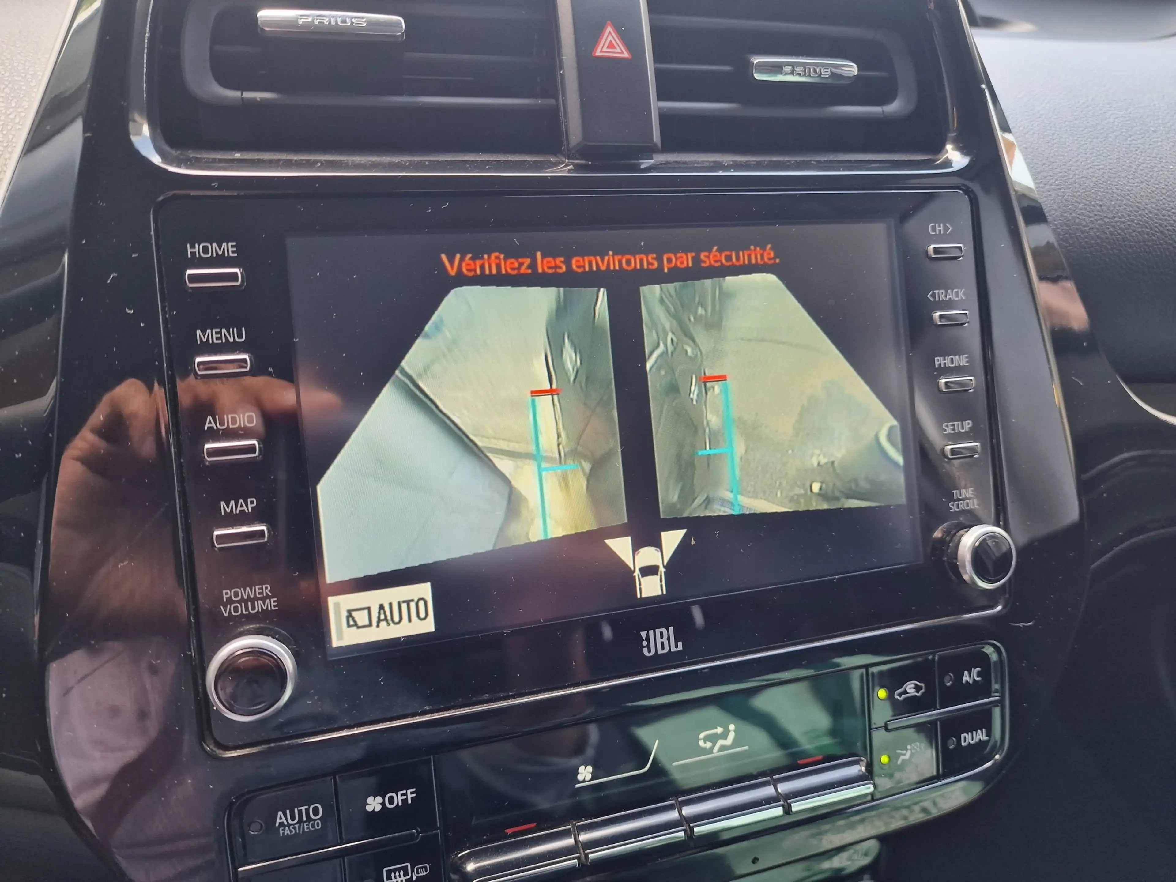 Toyota Prius Prius PHEV 1.8i VVT-i Business 5pl. CVT(EU6.2) — photo 2