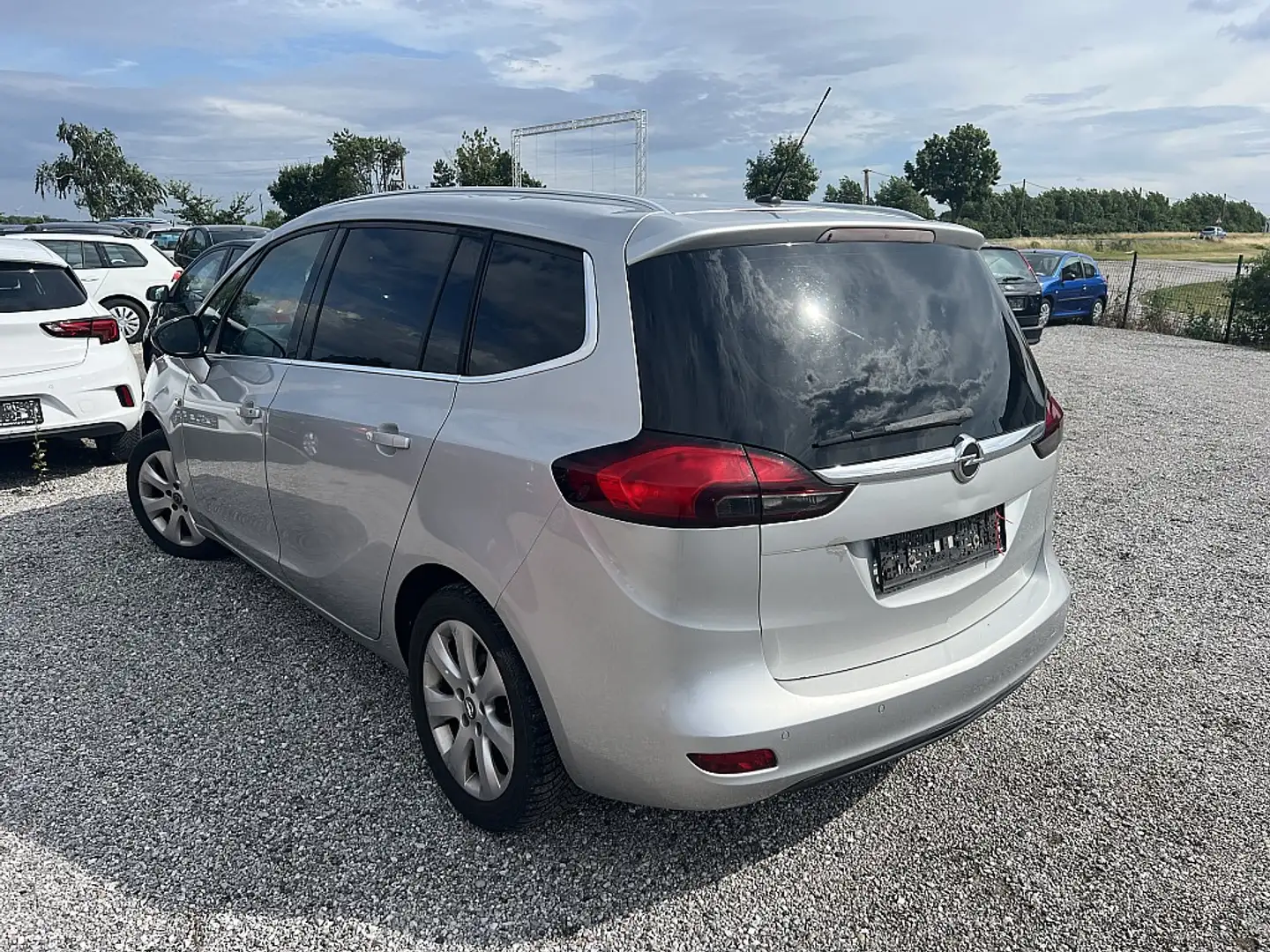 Opel Zafira Tourer 2,0 CDTI * 7 SITZER * SOFORT FINANZIERUN... Grijs - 2
