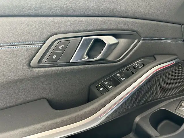 BMW 320 d xDrive M Sport*ISOFIX*RFK*LED Ansicht 16