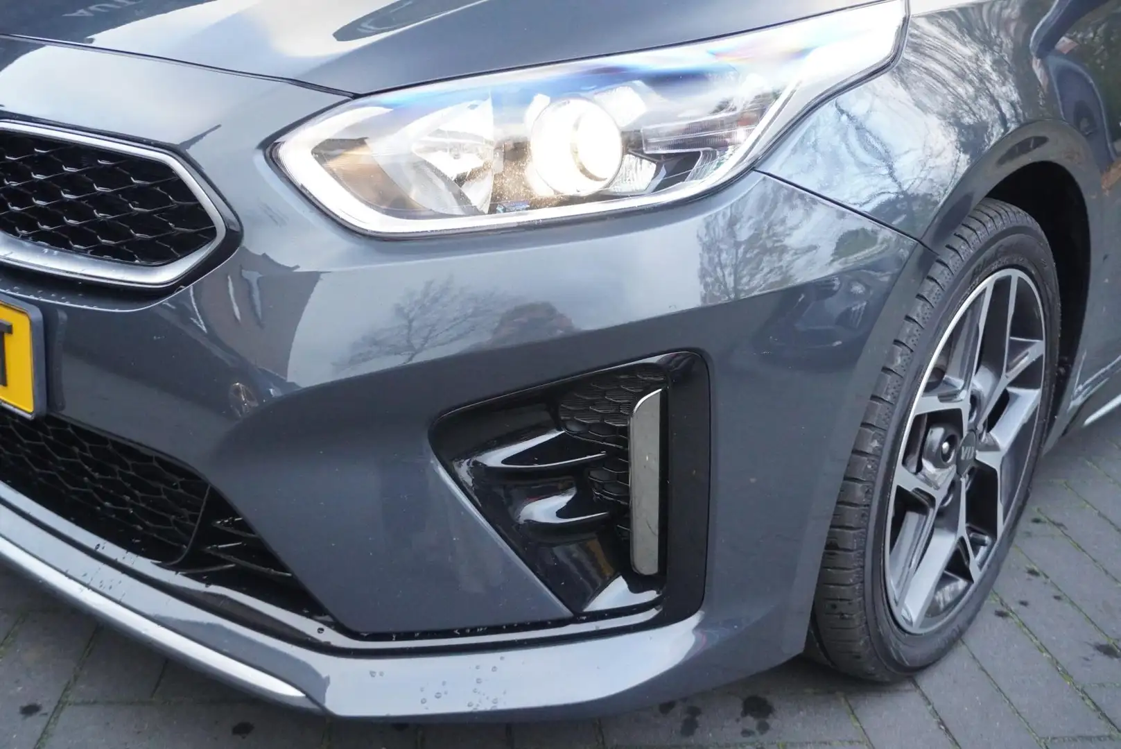Kia ProCeed / pro_cee'd 1.5 T-GDi GT-Line Edition Aut/Trekhaak/Camera/Crui Grijs - 2