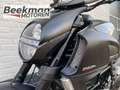 Ducati Diavel CARBON Zwart - thumbnail 21