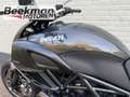 Ducati Diavel CARBON Zwart - thumbnail 18