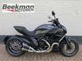 Ducati Diavel CARBON Zwart - thumbnail 1