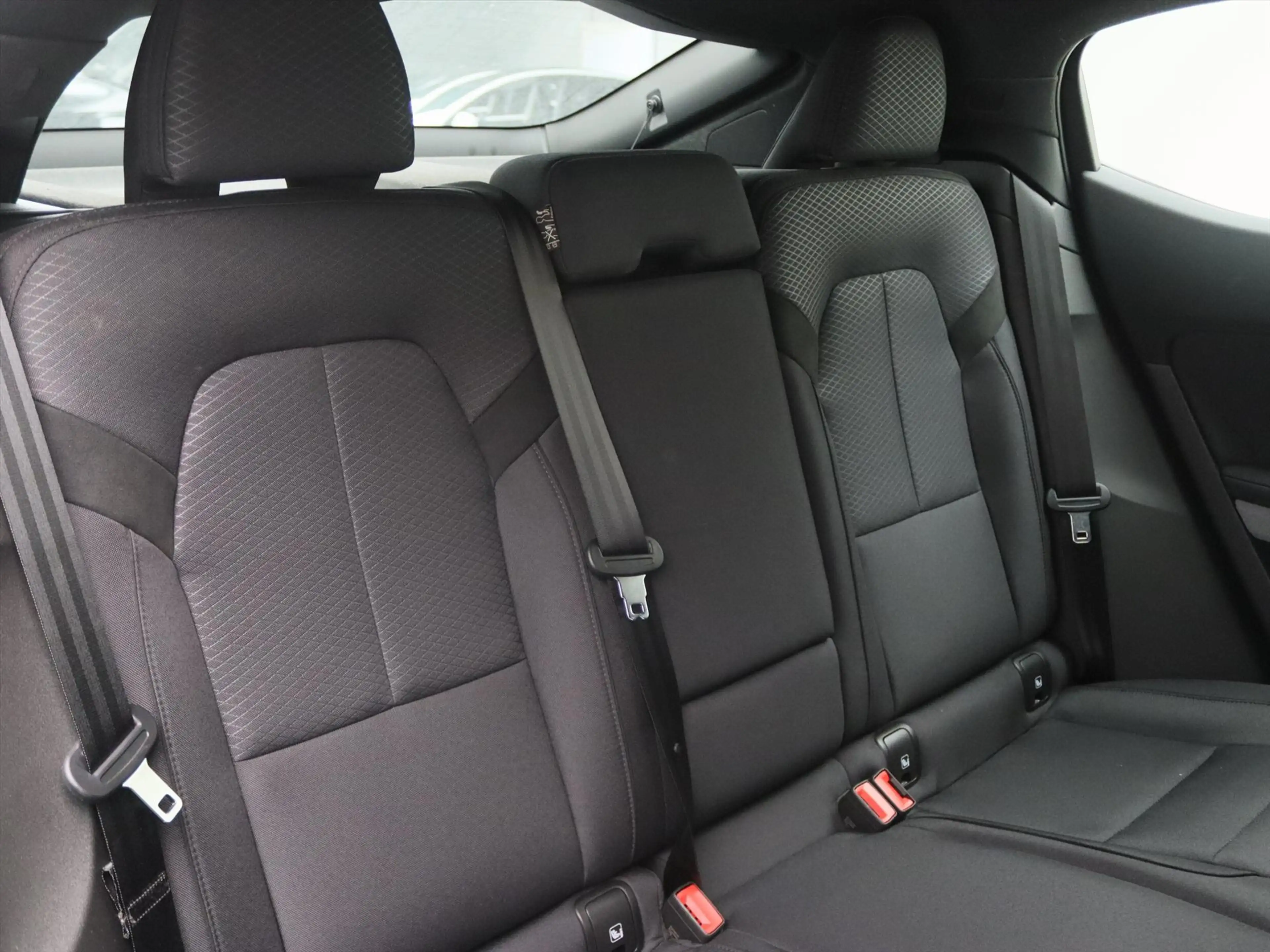 Polestar 2 Standard Range Single Motor 224PK 95% SoH [ WARMTE — photo 14