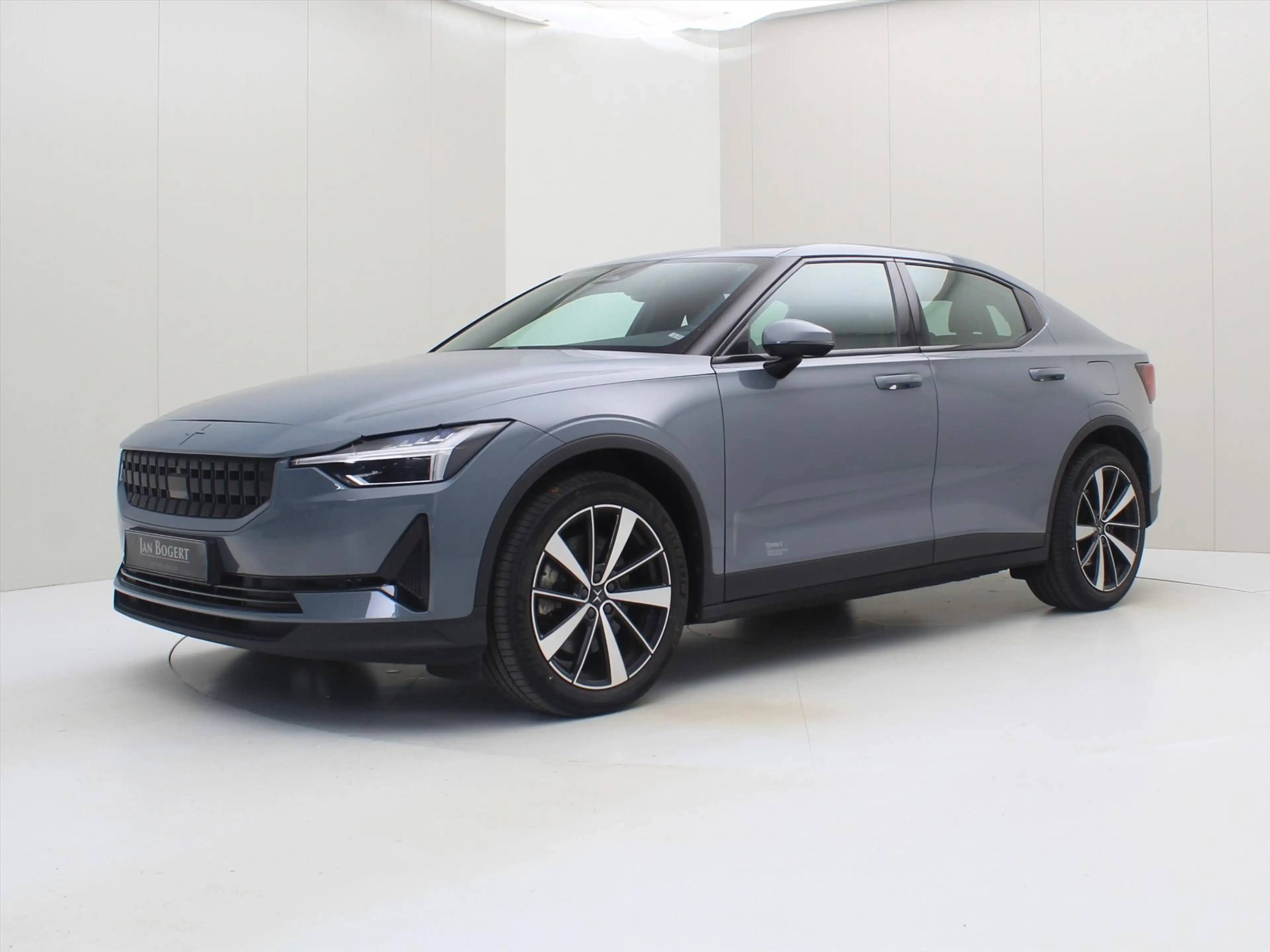 Polestar 2 Standard Range Single Motor 224PK 95% SoH [ WARMTE