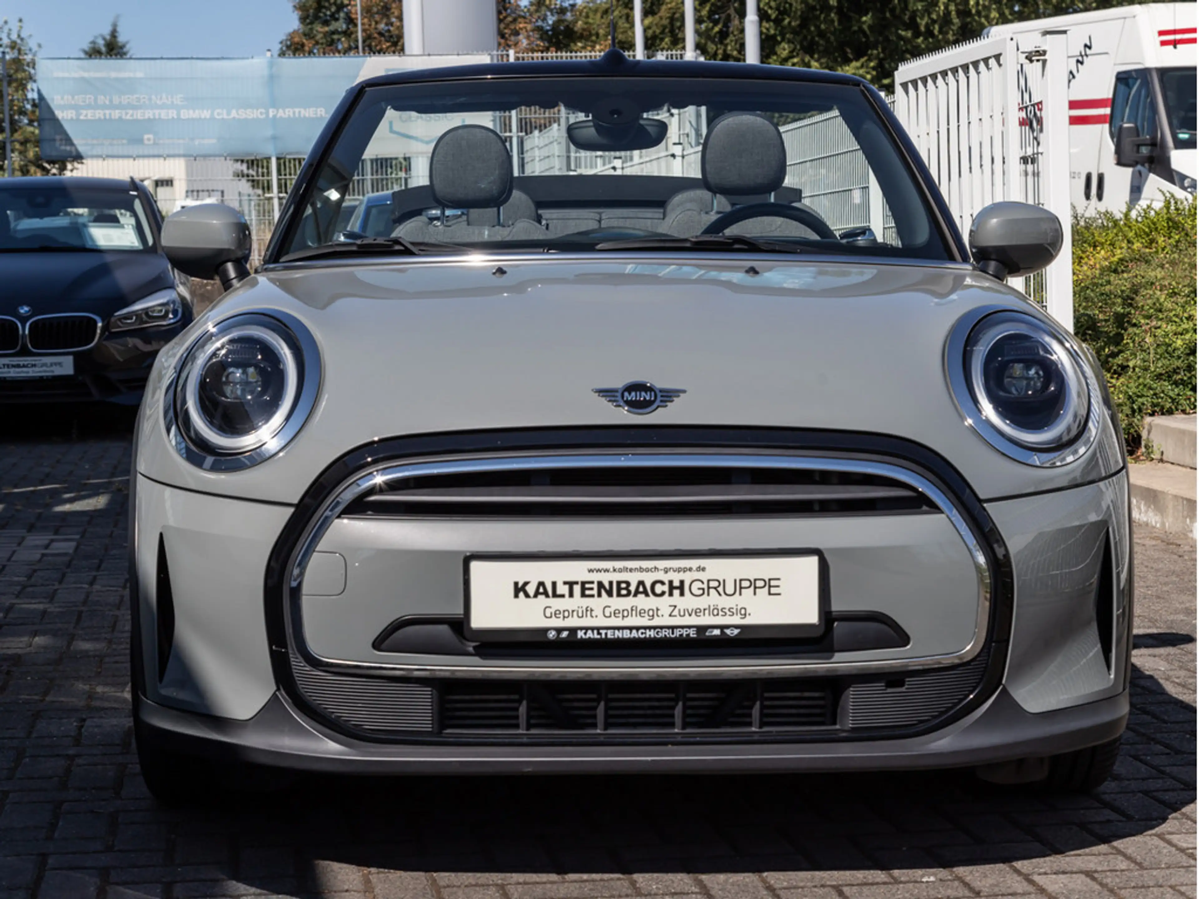 MINI One Cabrio Classic Trim FACEL. HUD LED NAVI — photo 3