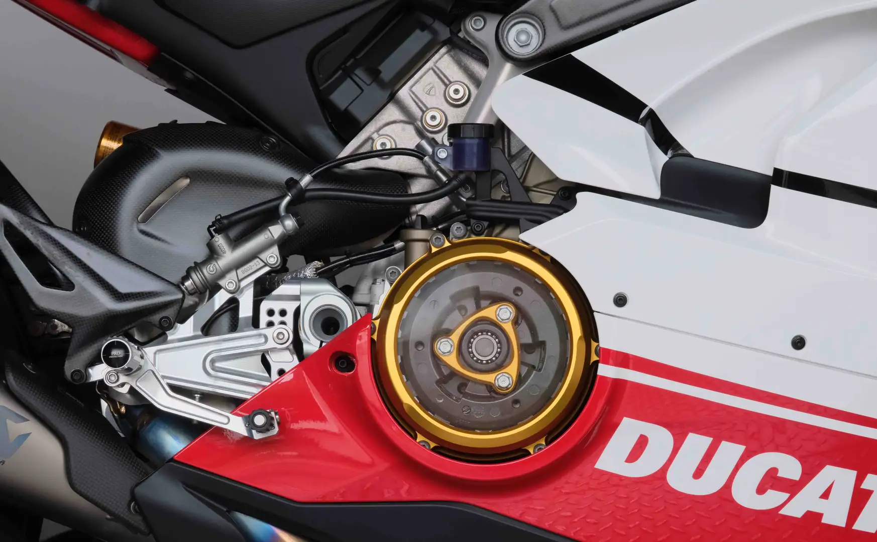 Ducati Panigale V4 S Speciale limited Edition  - worldwide shipping - Rot - 2