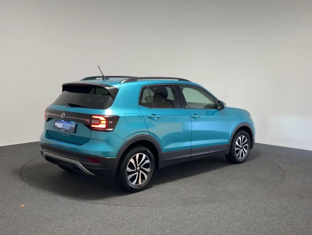 Volkswagen T-Cross 1.0 TSI AHK SHZ RFK Climatronic Navi 7