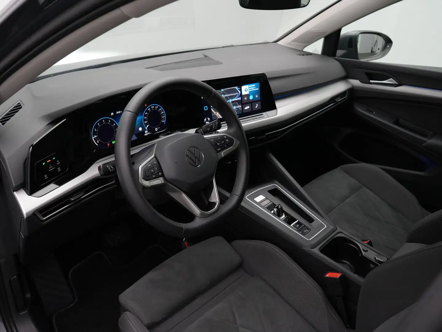 Volkswagen Golf Variant 1.0 eTSI 110 pk DSG Life Business | Geheugen-/mass Grijs - 2