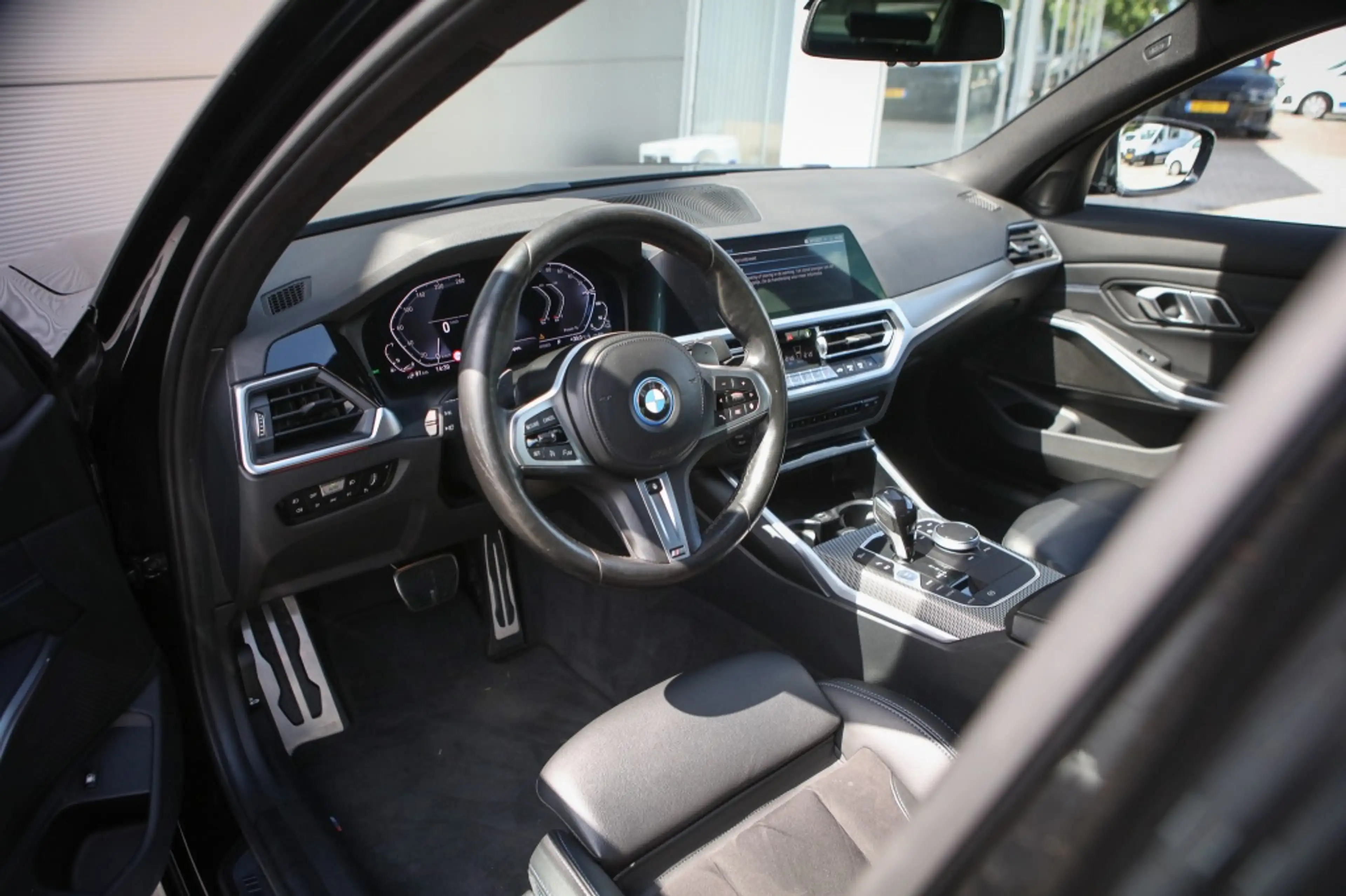BMW 330 3-serie 330e M-Sport | Apple Carplay/Android Auto — photo 3