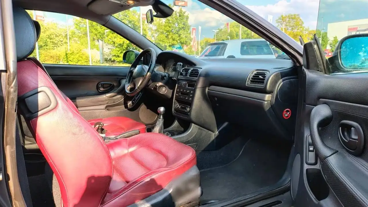 Peugeot 406 Coupe 2.0 16V Premium, foto 5
