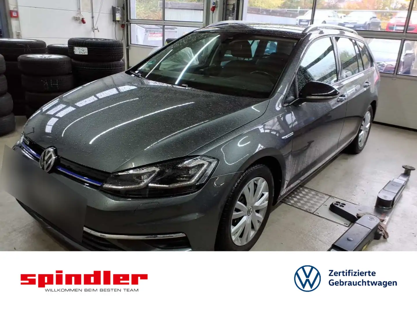 Volkswagen Golf Variant Comfortline 1.5 TSI DSG / LED, ACC Grau - 1