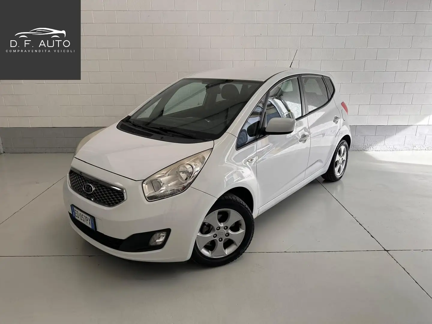 Kia Venga 1.4 CVVT EX Easy Bianco - 1