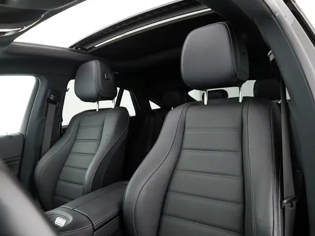 Mercedes-Benz Gle view 13