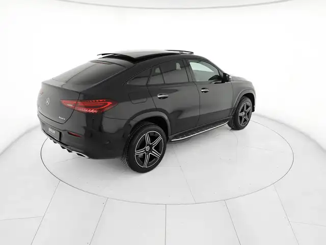Mercedes-Benz Gle view 4