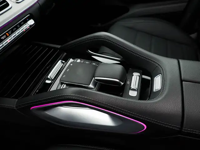 Mercedes-Benz Gle view 19
