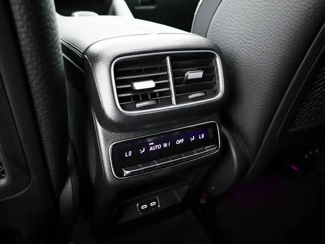 Mercedes-Benz Gle view 21