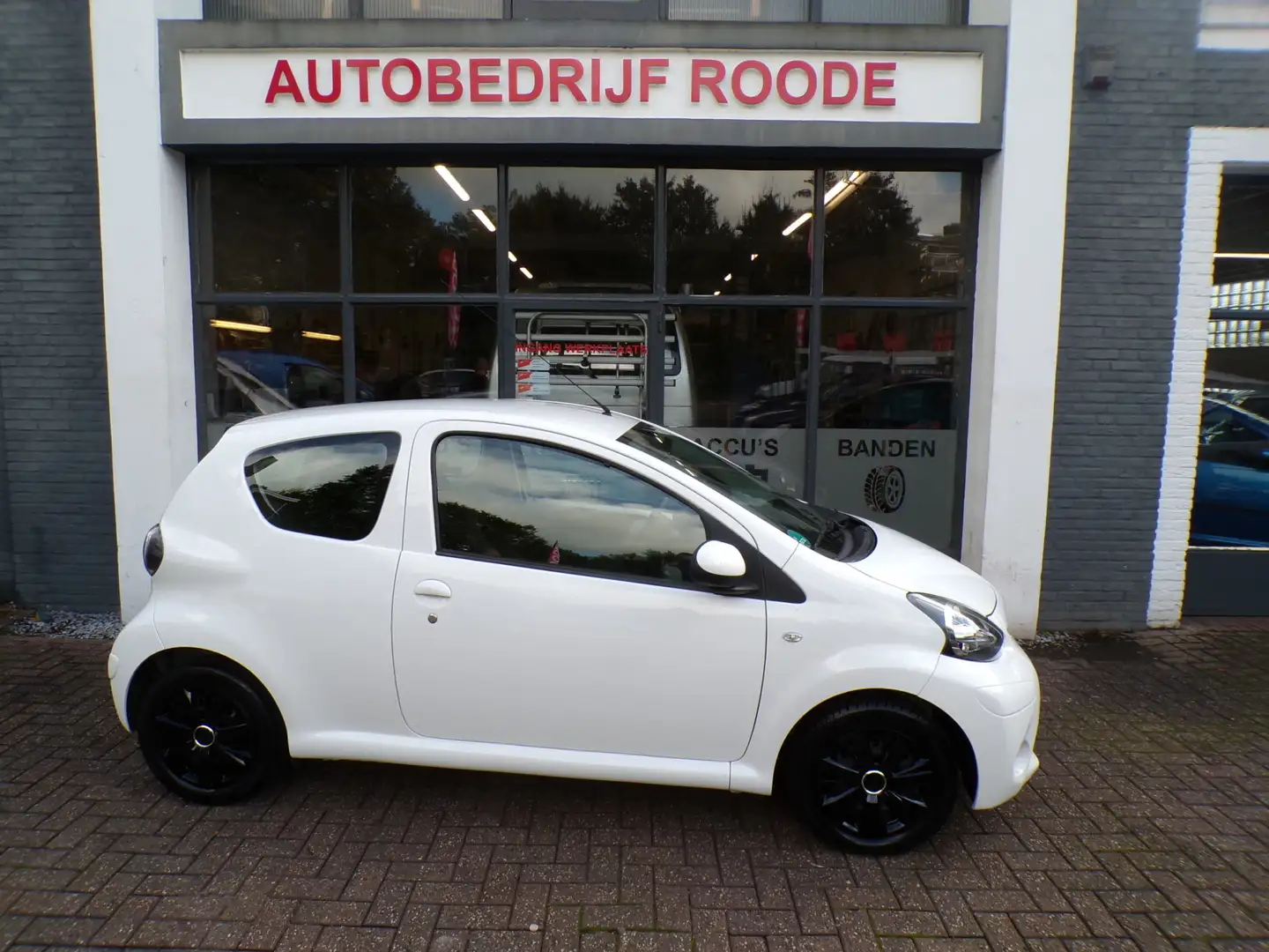Toyota Aygo 1.0 VVT-i White Edition AIRCO,TOP STAAT! Bianco - 1