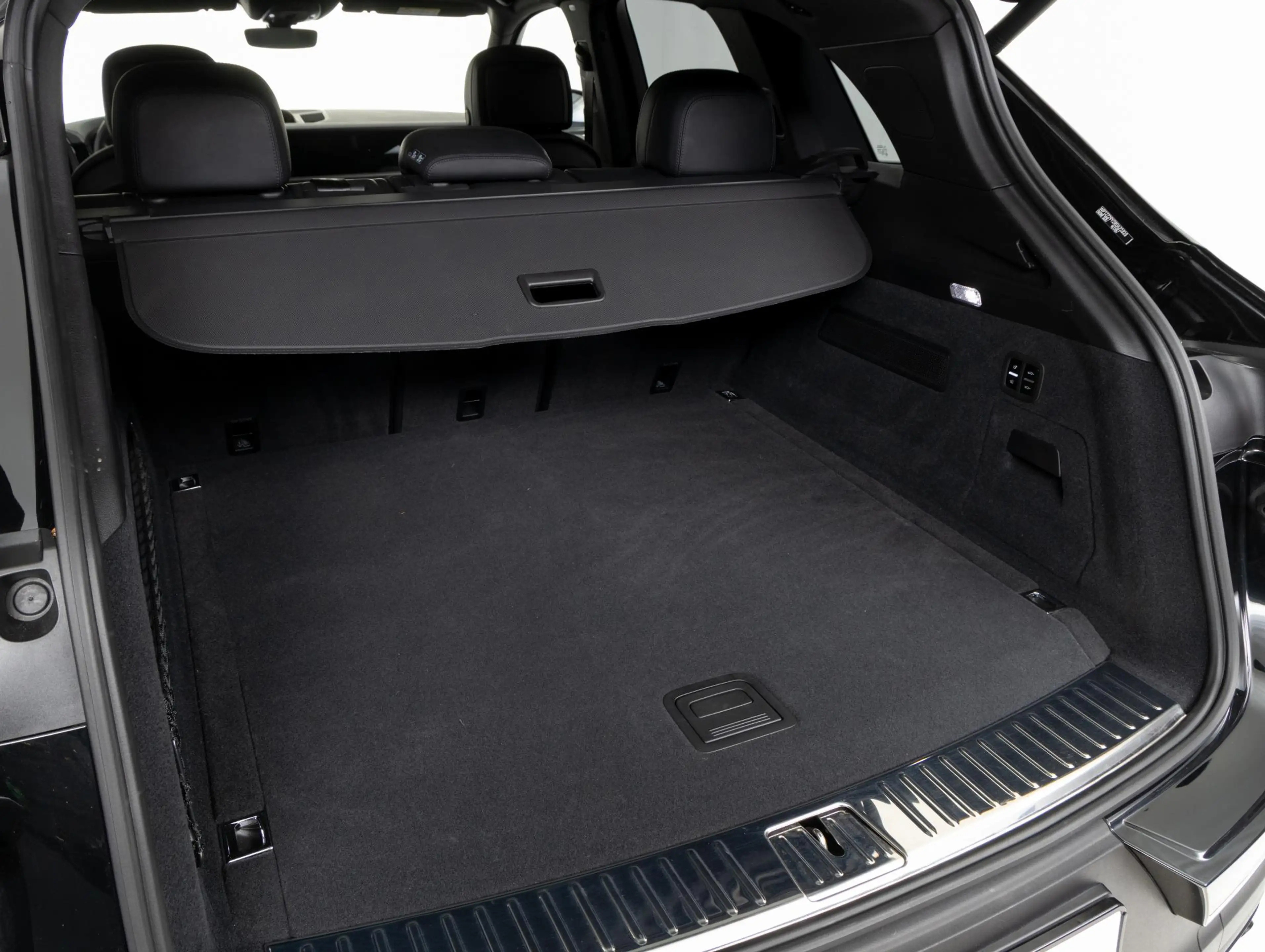 Porsche Cayenne S E-Hybrid — photo 32