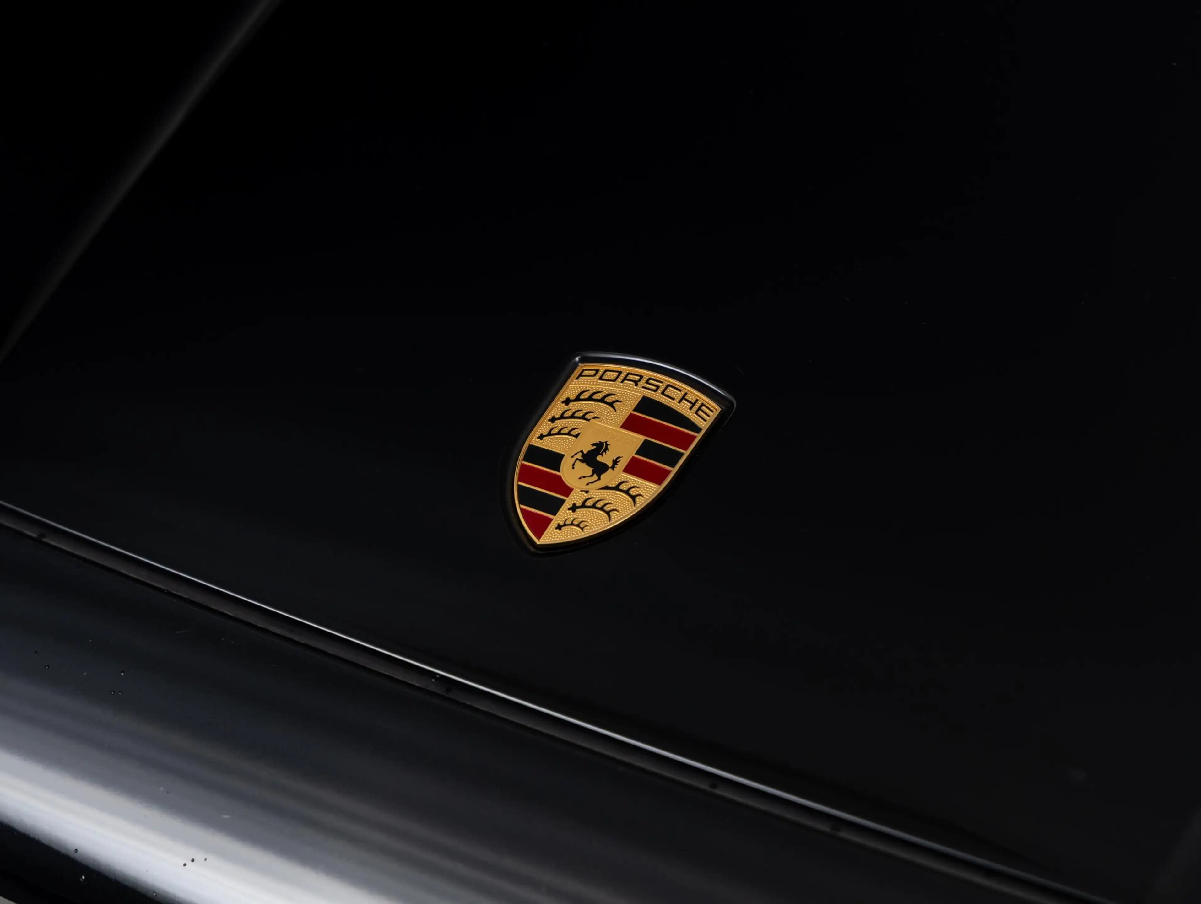 Porsche Cayenne S E-Hybrid — photo 18