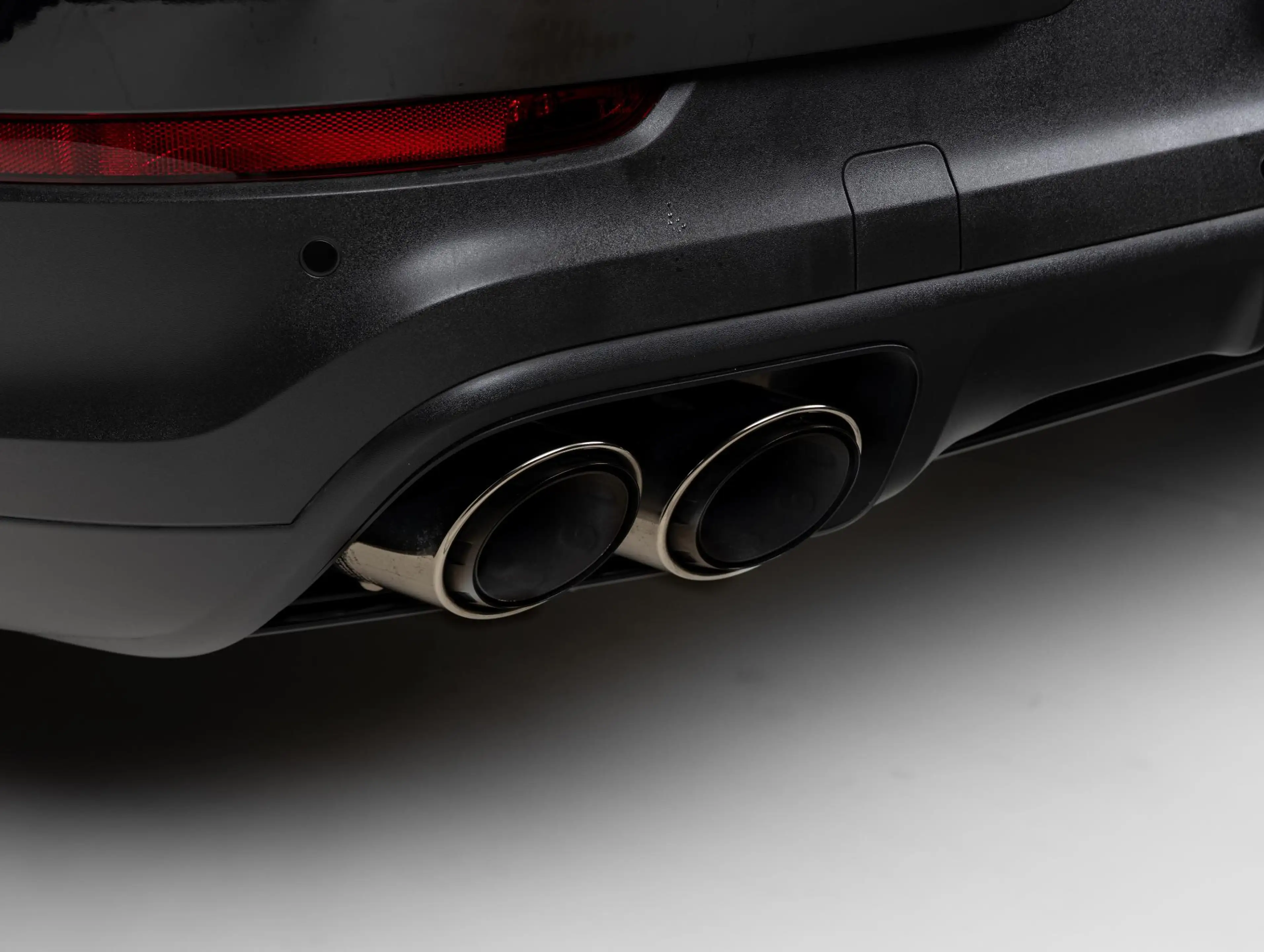 Porsche Cayenne S E-Hybrid — photo 28