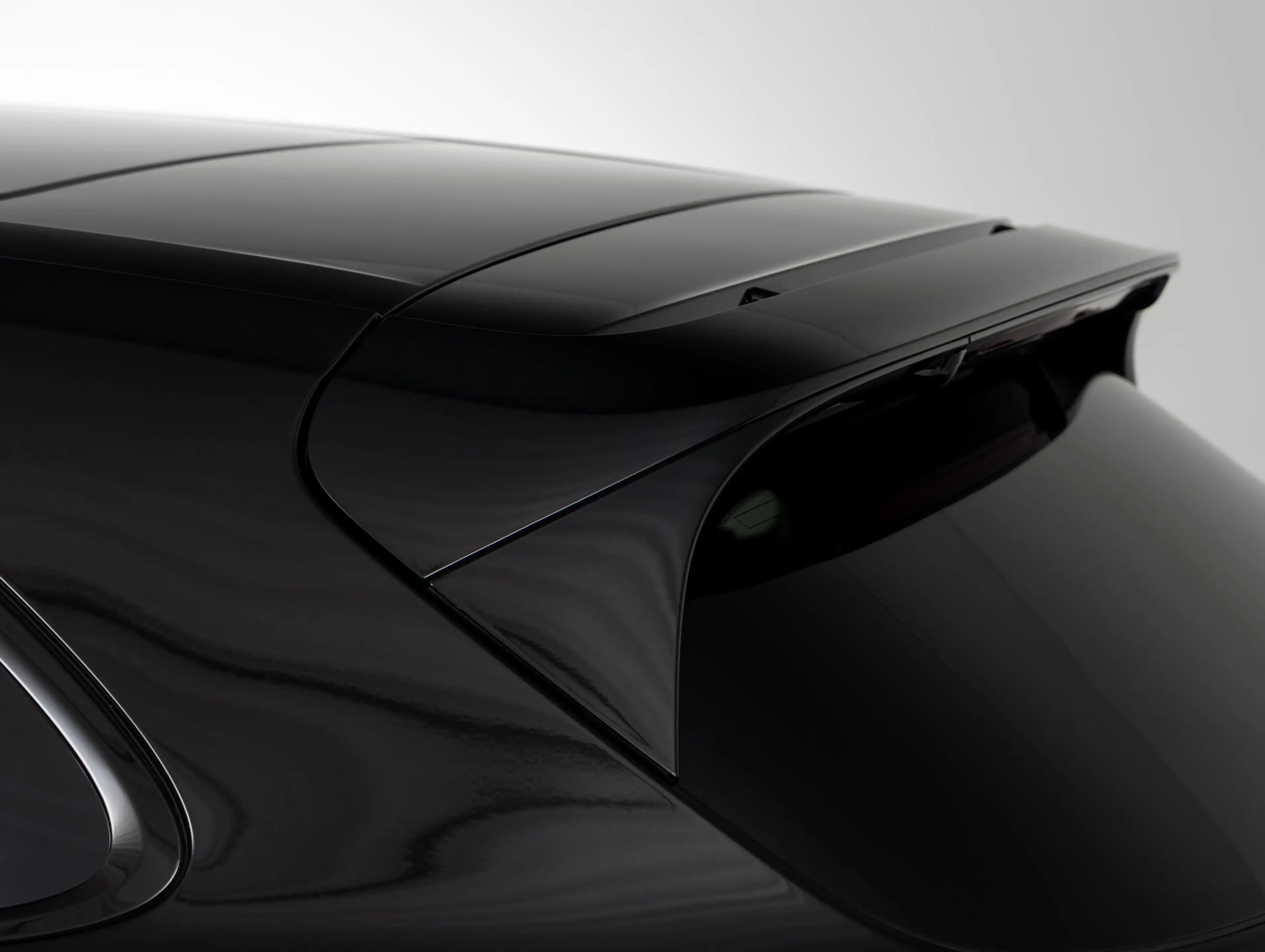 Porsche Cayenne S E-Hybrid — photo 26