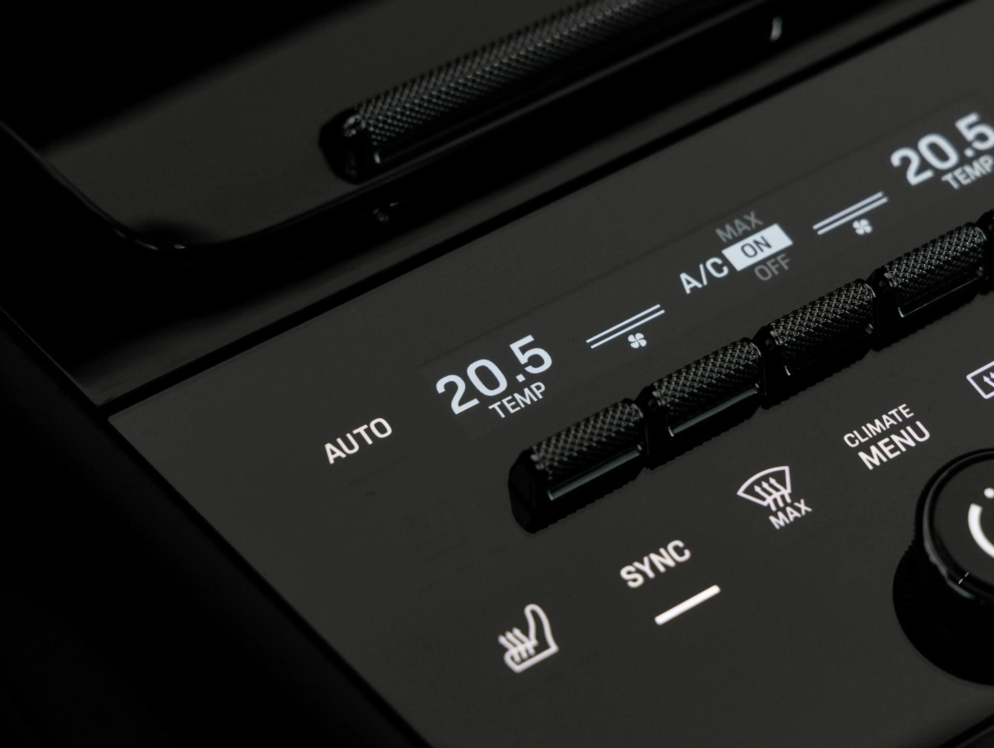 Porsche Cayenne S E-Hybrid — photo 41