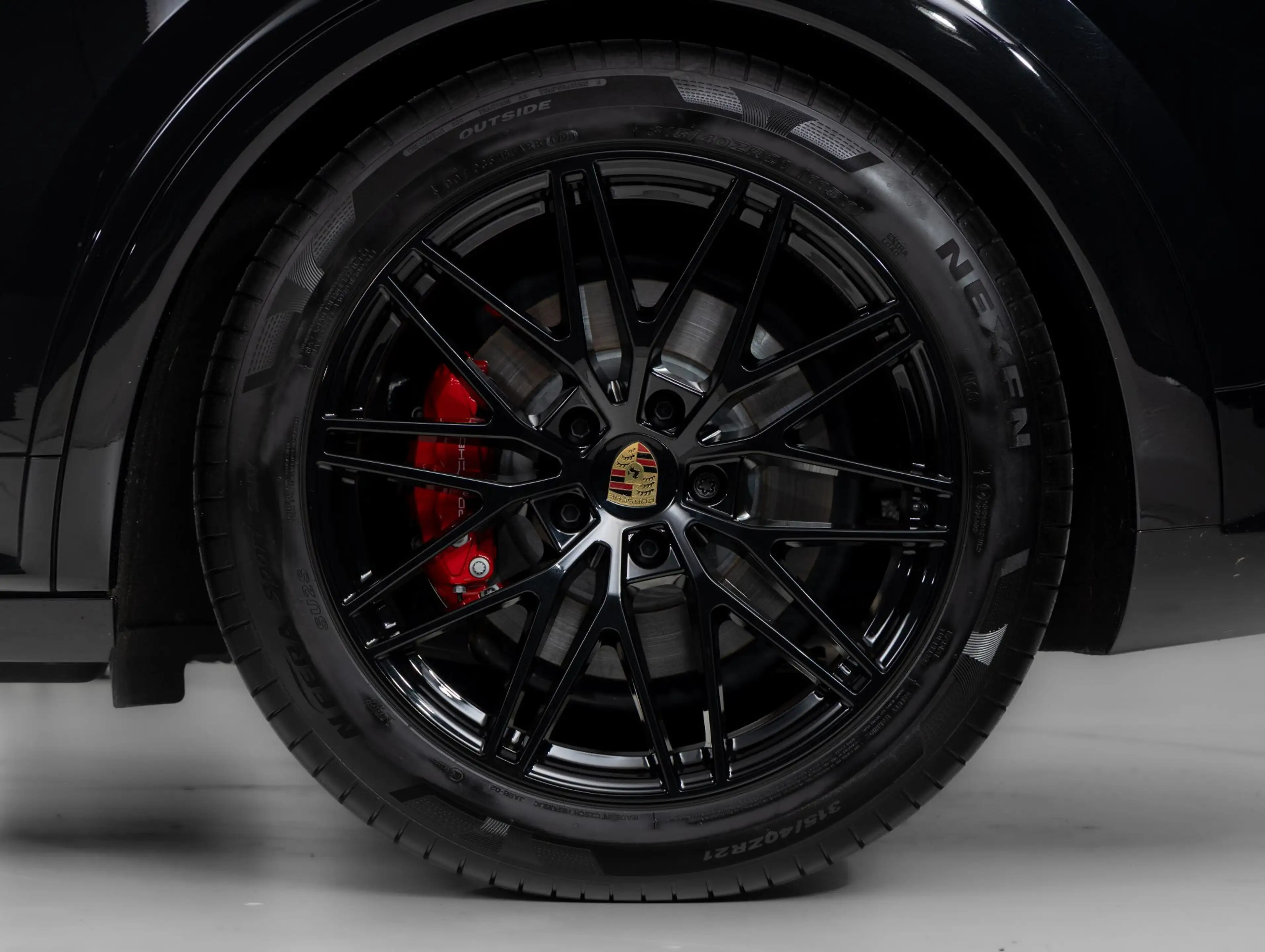 Porsche Cayenne S E-Hybrid — photo 49