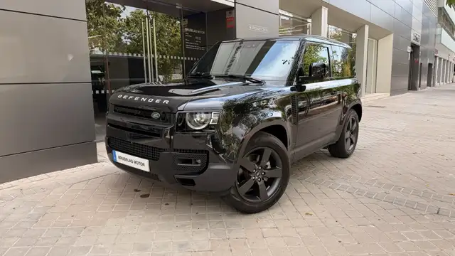 Land Rover Defender 90 3.0D l6 MHEV SE AWD Aut. 200