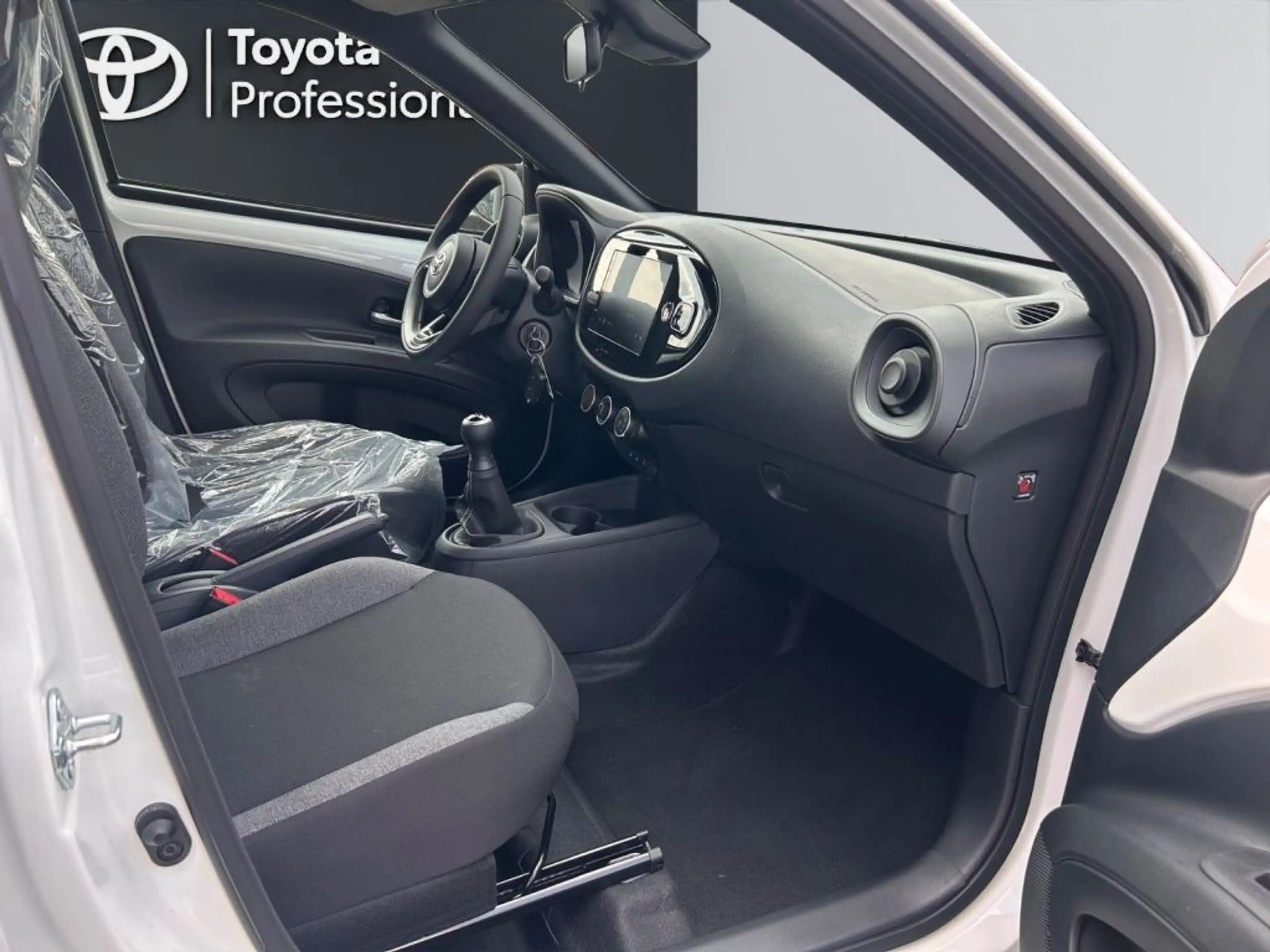 Toyota Aygo X 1.0 Business Edition*Lager — photo 15
