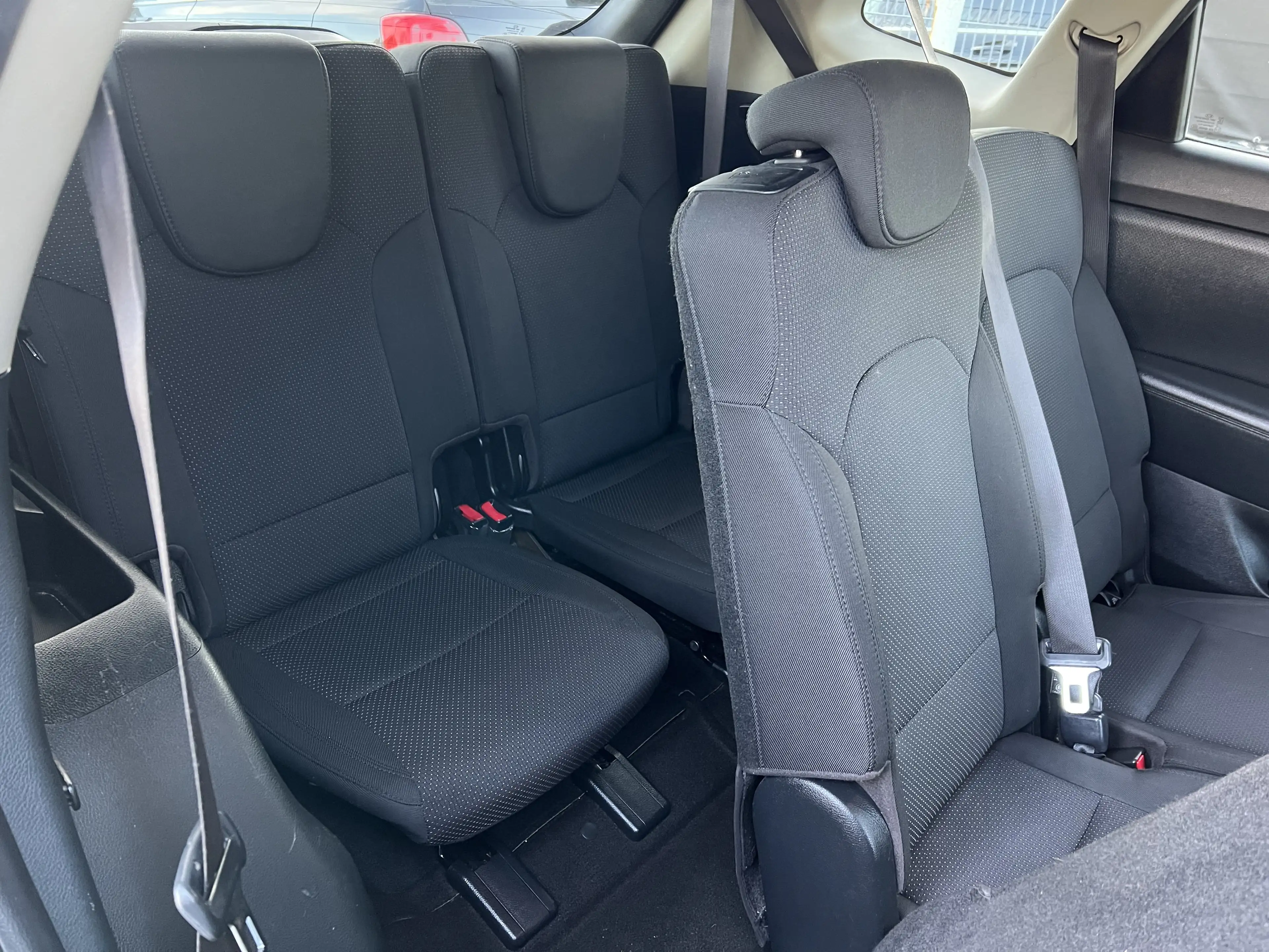 Kia Carens UEFA Euro 2016 Klima Navi 7 Sitze — photo 11