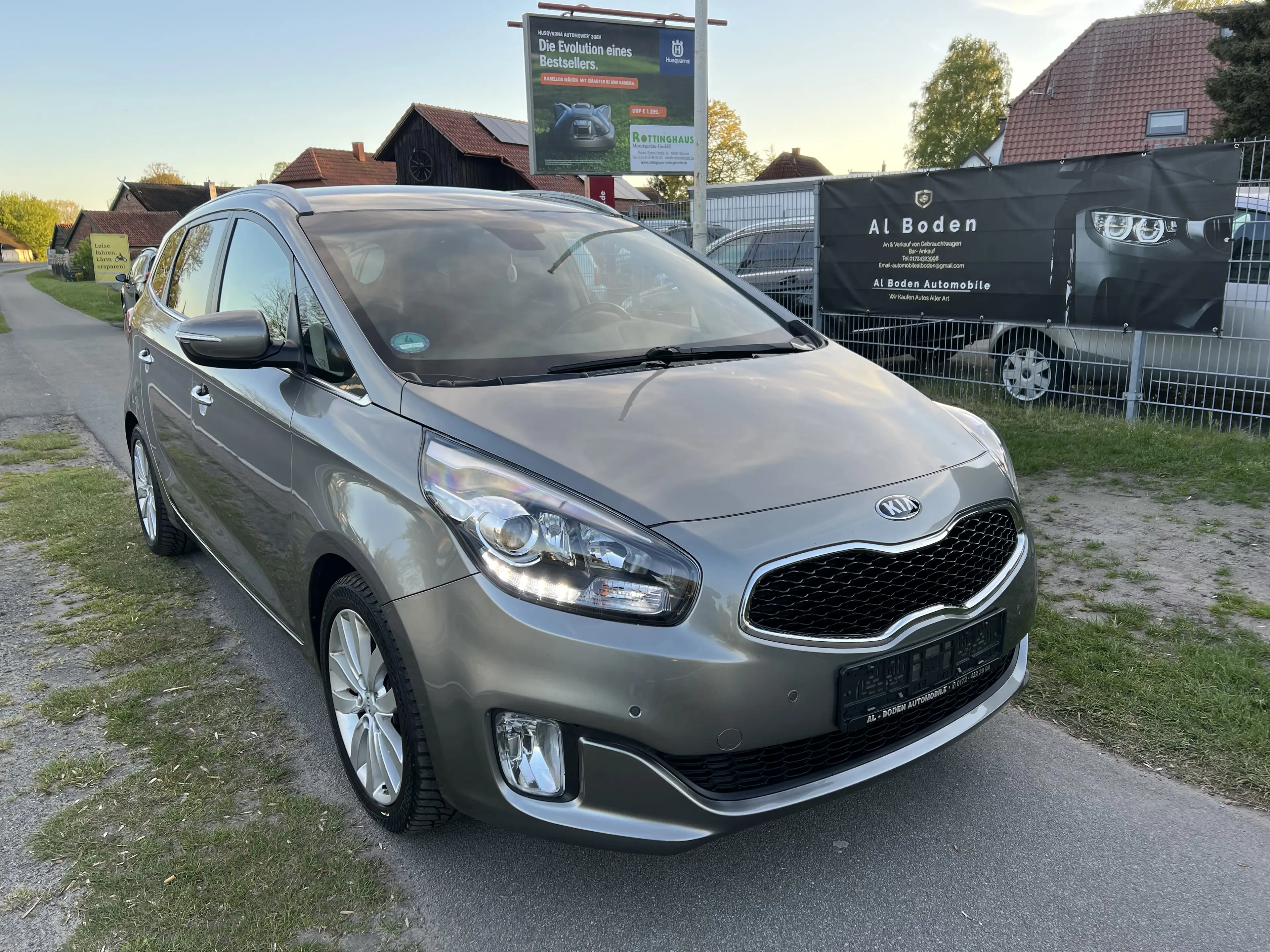 Kia Carens UEFA Euro 2016 Klima Navi 7 Sitze