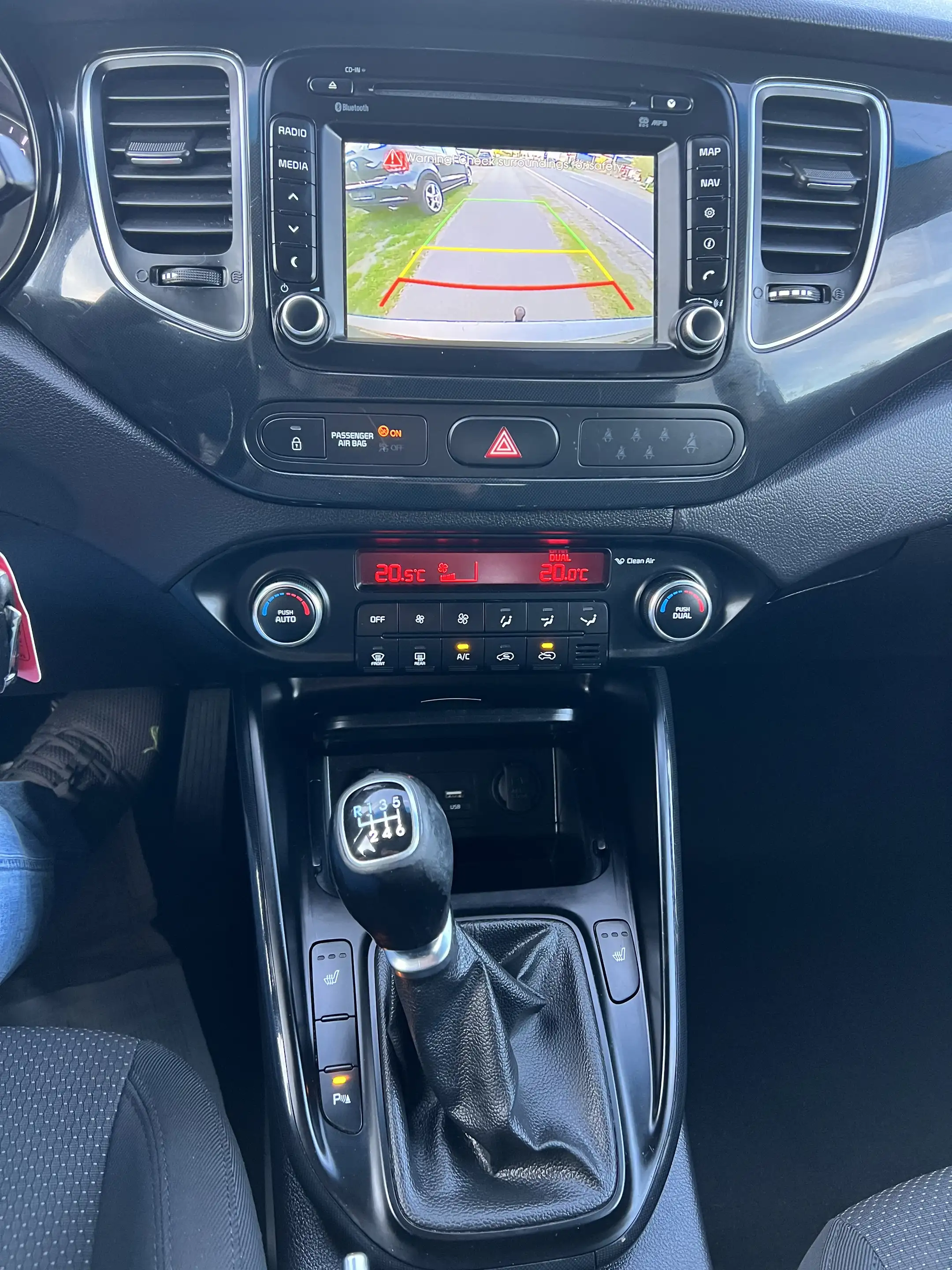 Kia Carens UEFA Euro 2016 Klima Navi 7 Sitze — photo 6