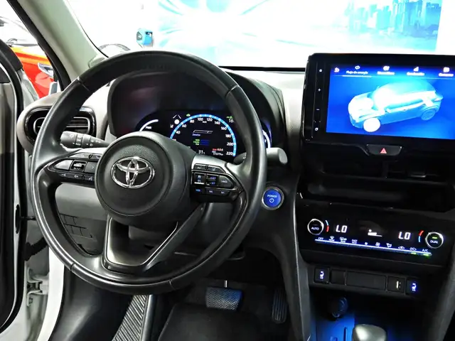 Toyota Yaris Cross view 14