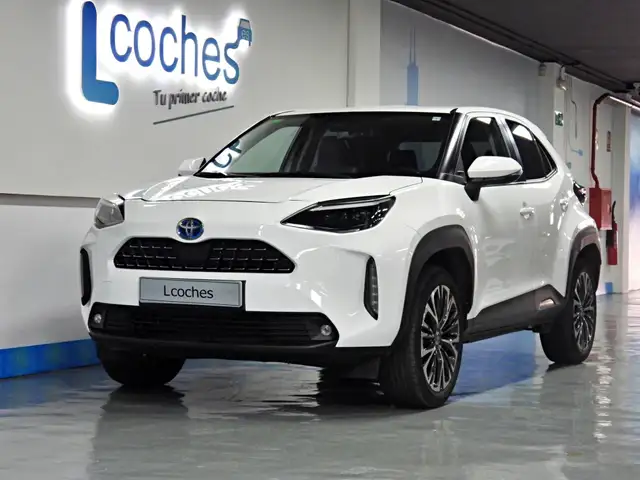 Toyota Yaris Cross view 4