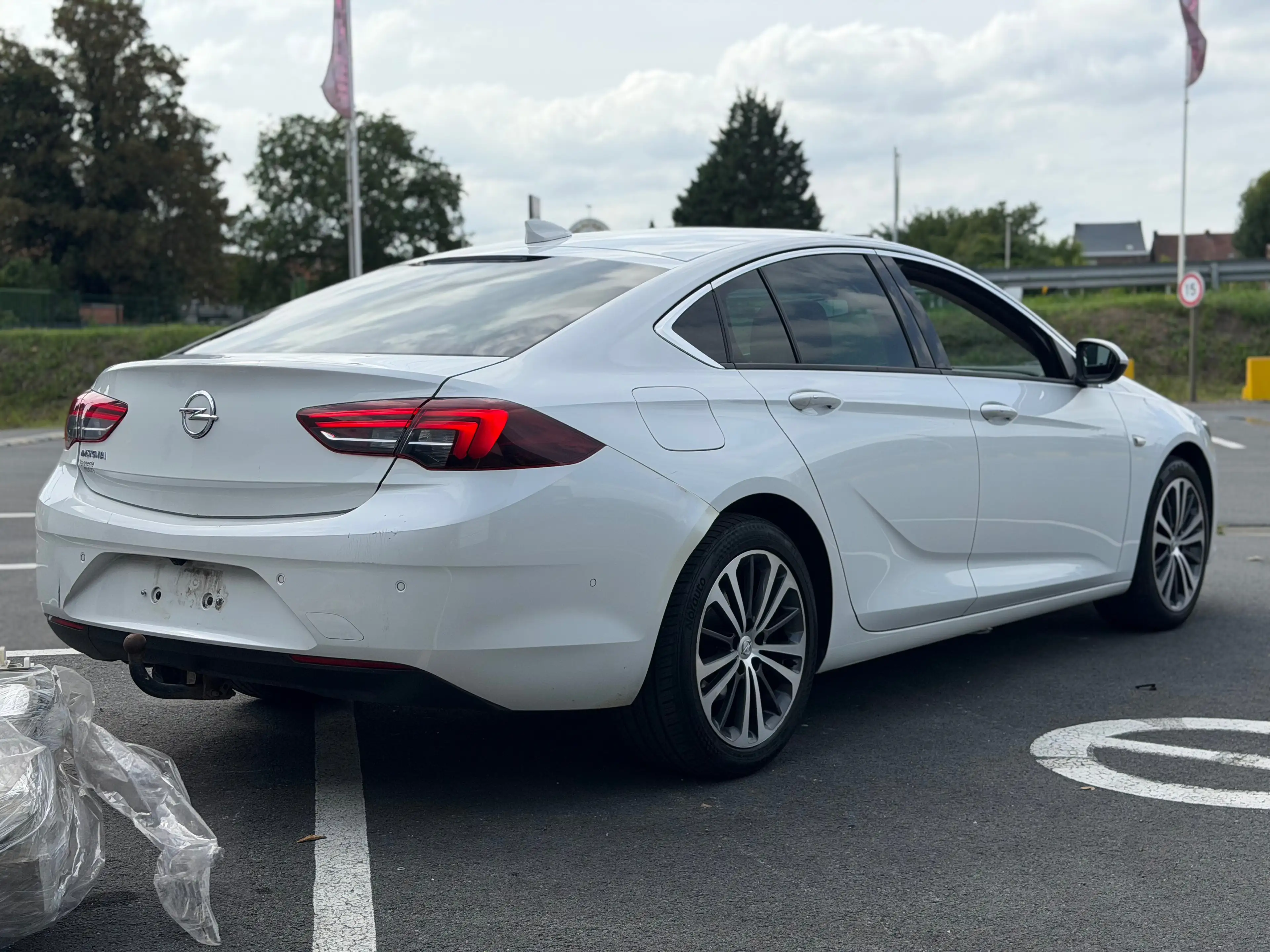 Opel Insignia Grand Sport 1.6 CDTI FULL LED / NAVI PRO / SIEGE MEM / JANTES / — photo 4