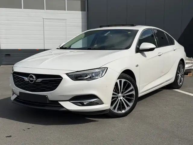 Opel Insignia Grand Sport 1.6 CDTI FULL LED / NAVI PRO / SIEGE MEM / JANTES /