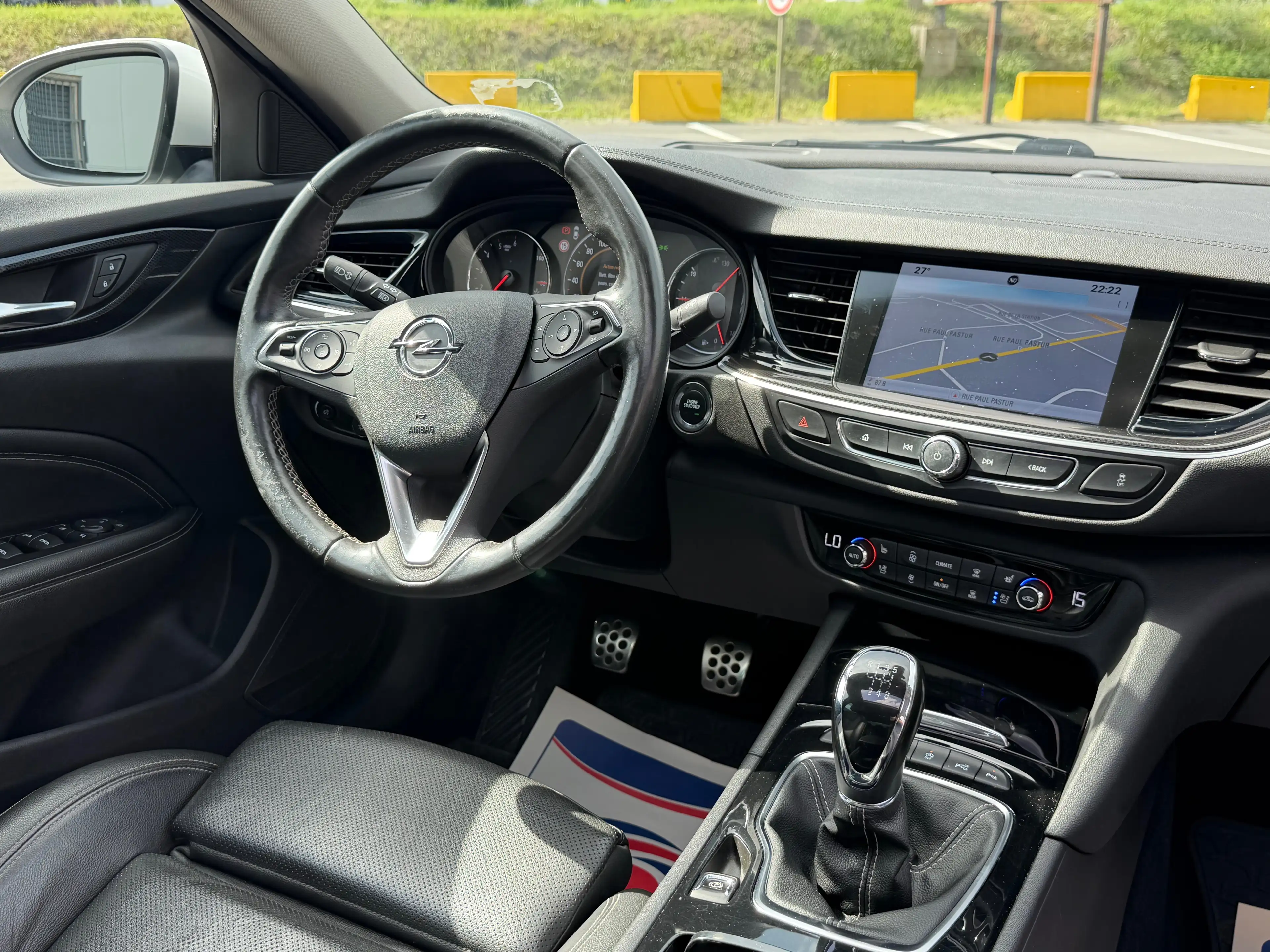 Opel Insignia Grand Sport 1.6 CDTI FULL LED / NAVI PRO / SIEGE MEM / JANTES / — photo 11