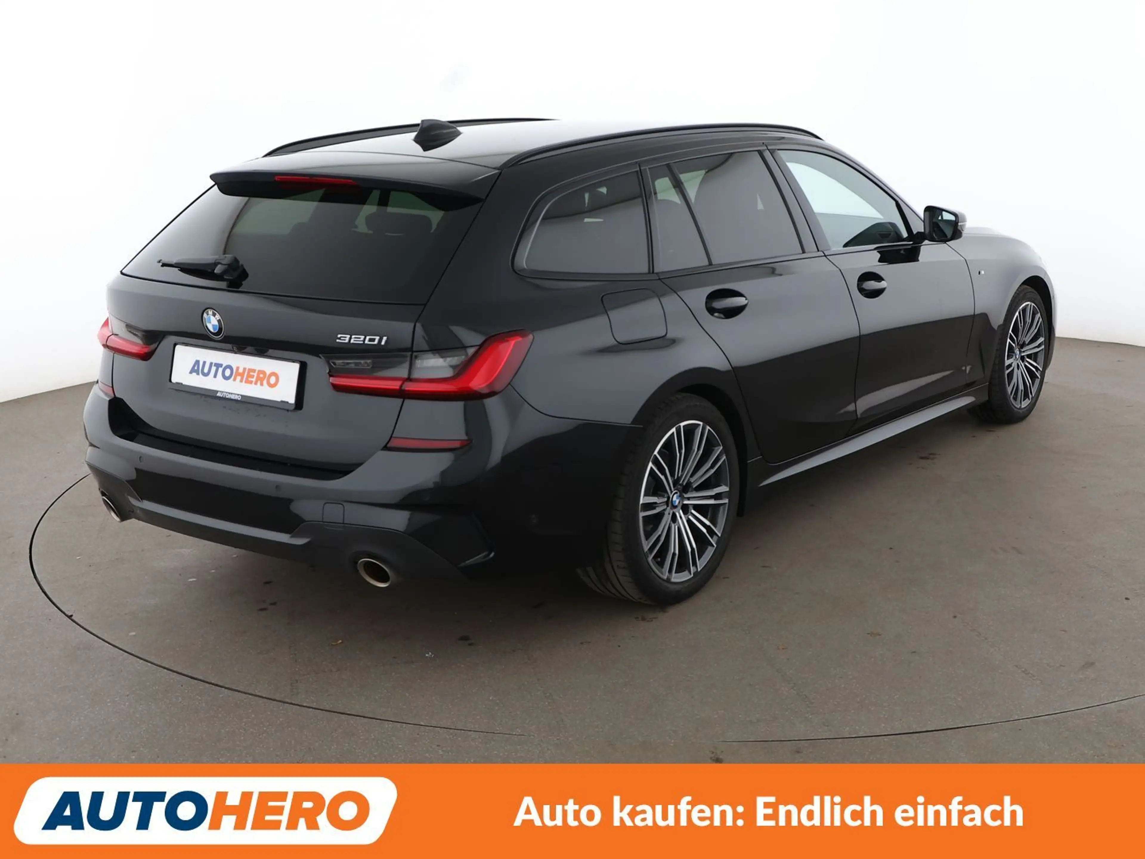 BMW 320 320i M Sport Aut.*NAVI*TEMPO*CAM*PDC*SHZ* — photo 6
