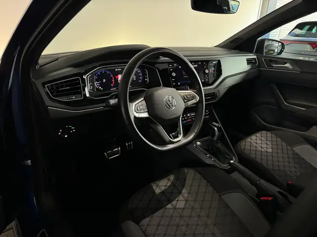 Volkswagen Polo view 9