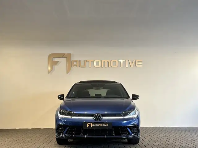 Volkswagen Polo view 2