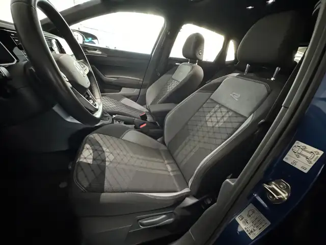 Volkswagen Polo view 10