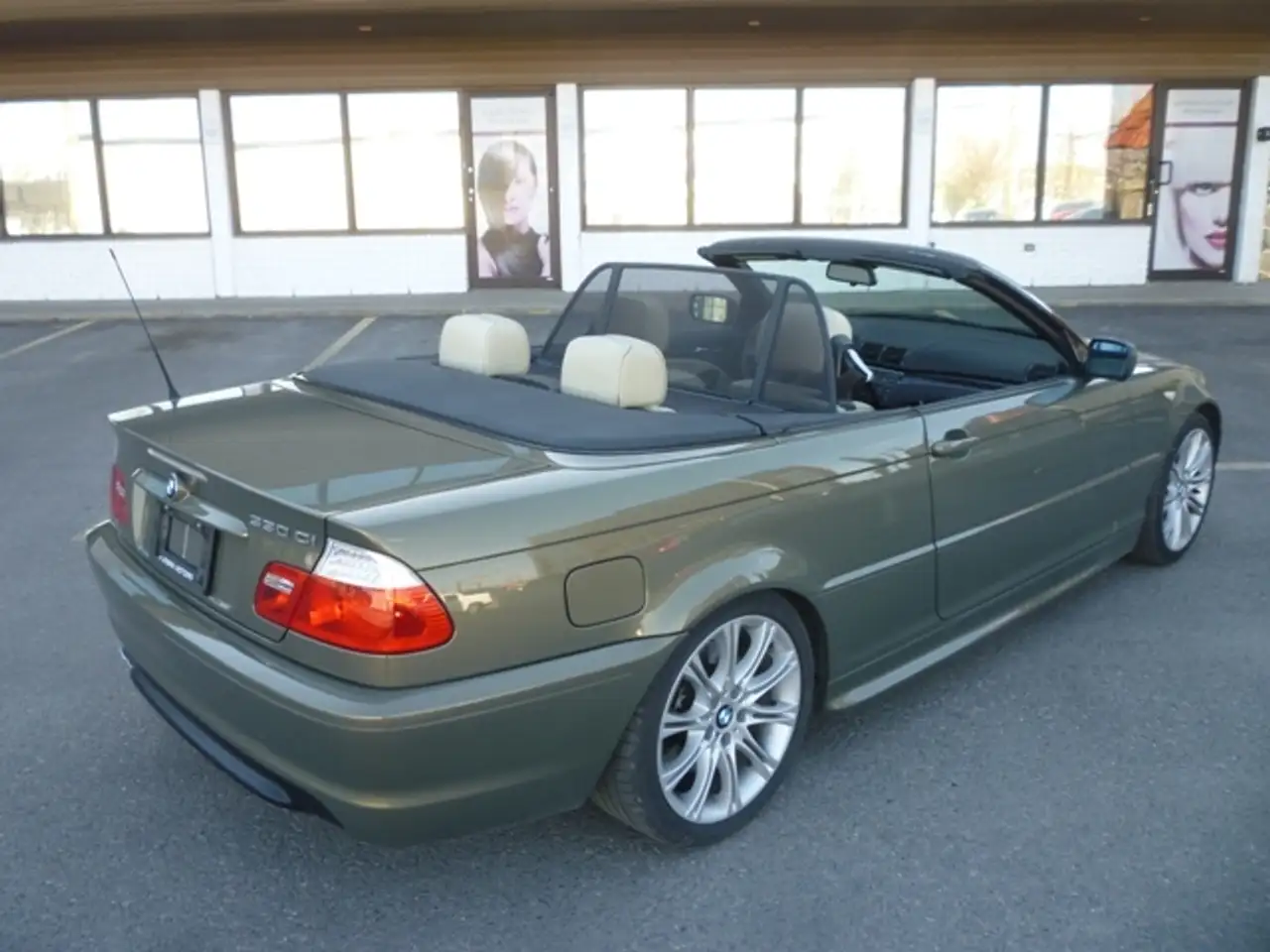 BMW 3 Series снимка BMW 3 Series