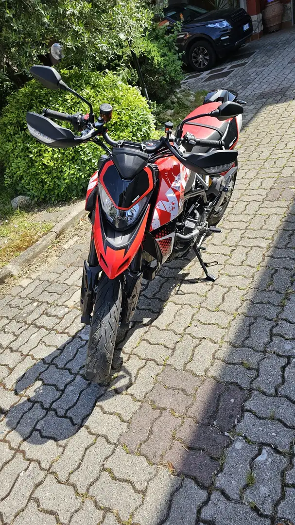 Ducati Hypermotard 950 RVE Negru - 1