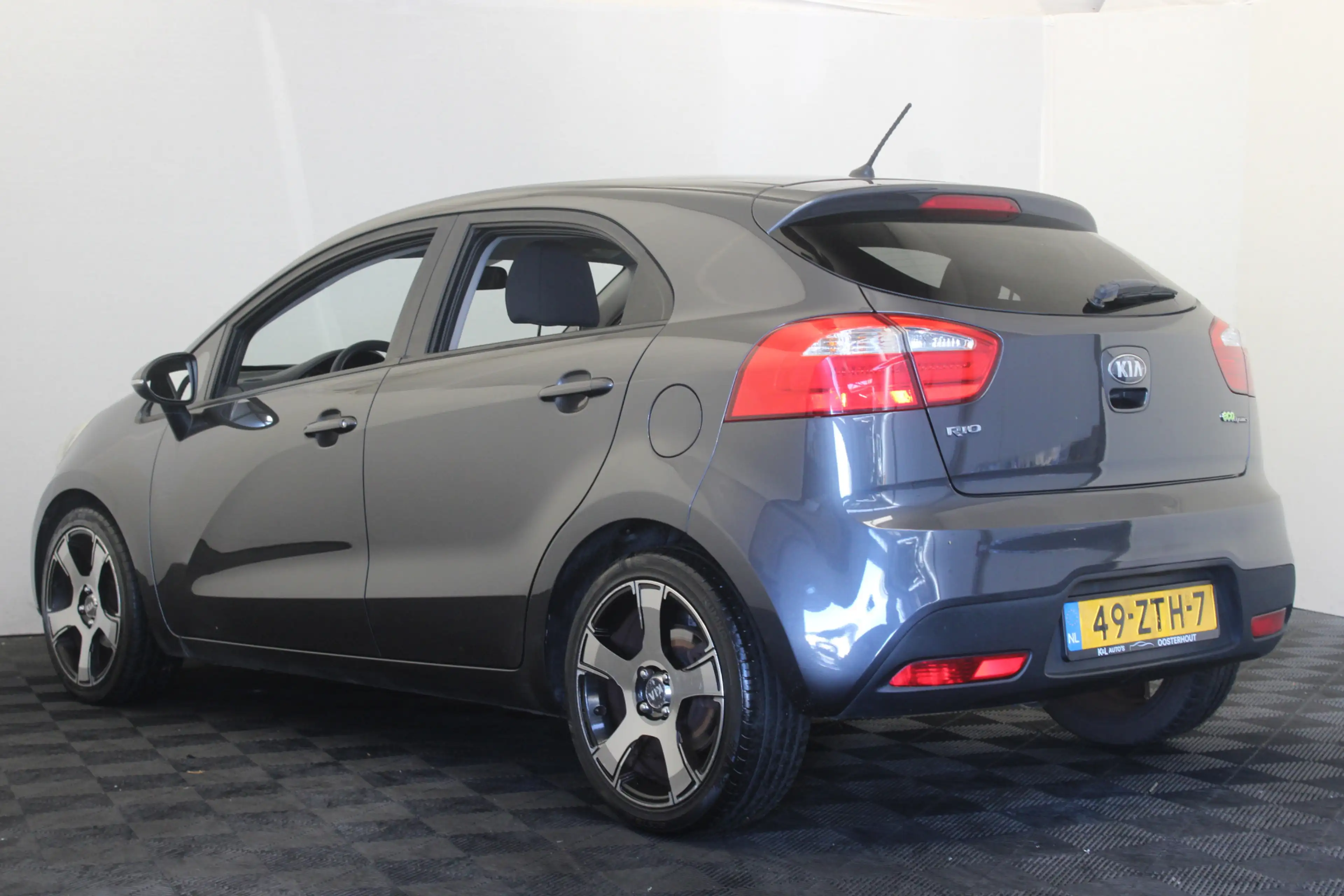 Kia Rio 1.2 CVVT Plus Pack — photo 4