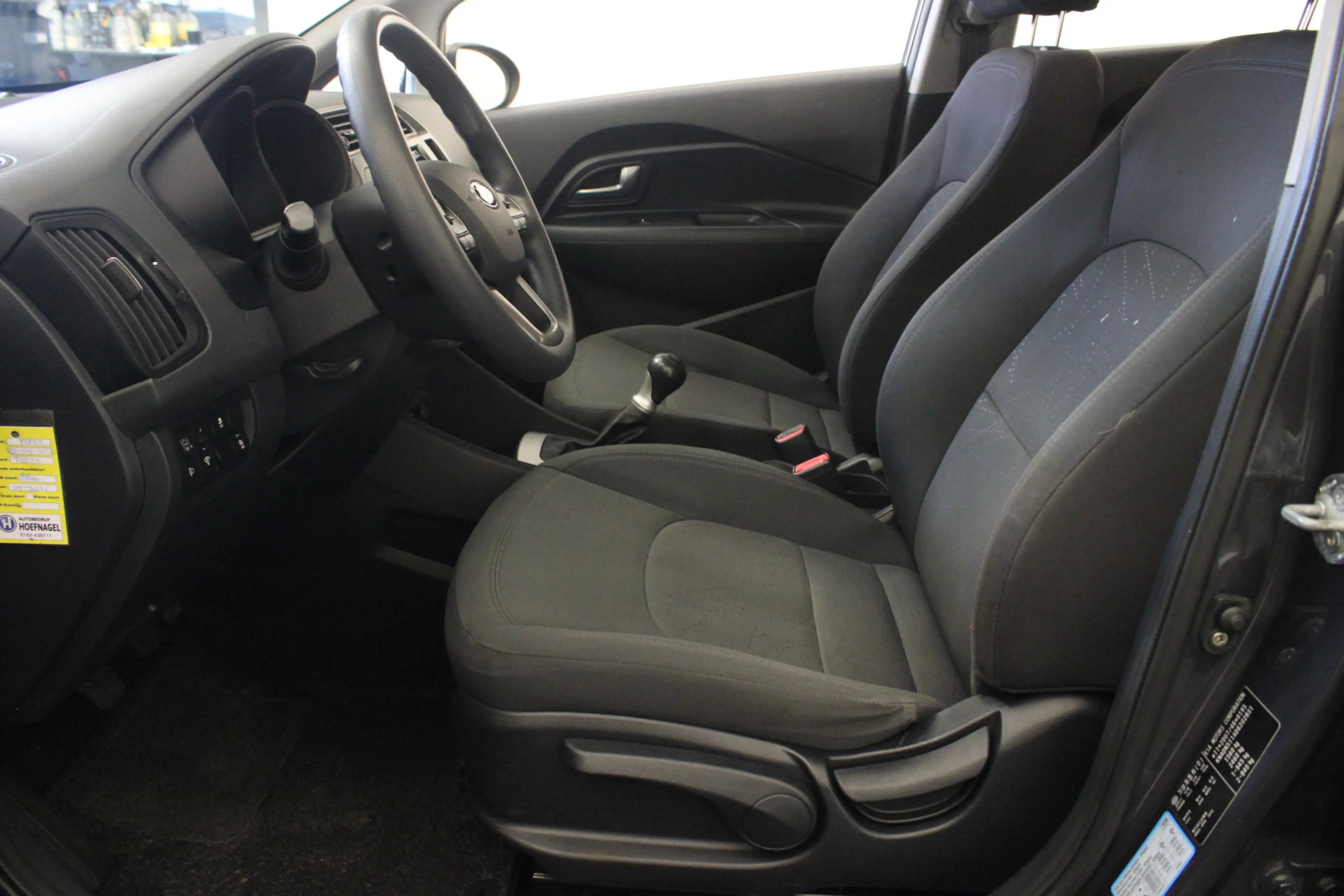 Kia Rio 1.2 CVVT Plus Pack — photo 9
